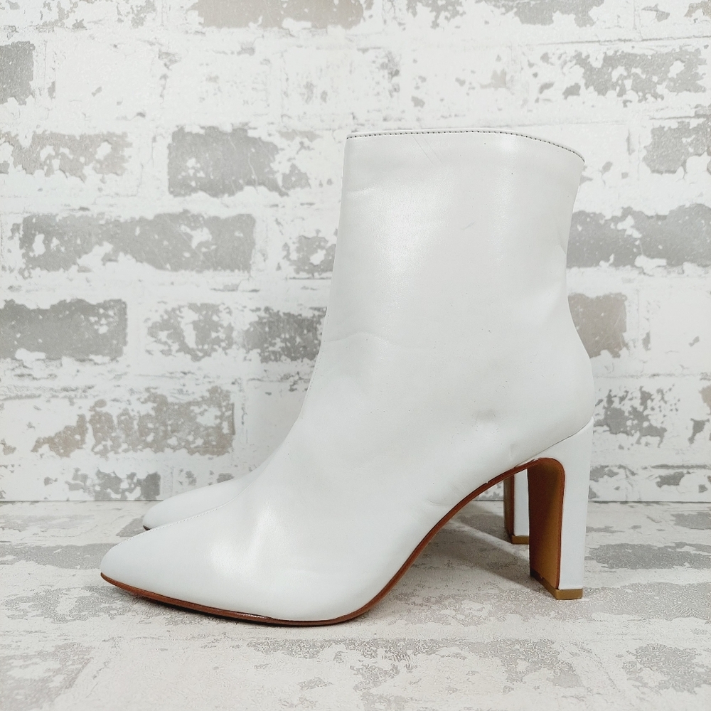 Chinese Laundry Ivory Ankle Booties